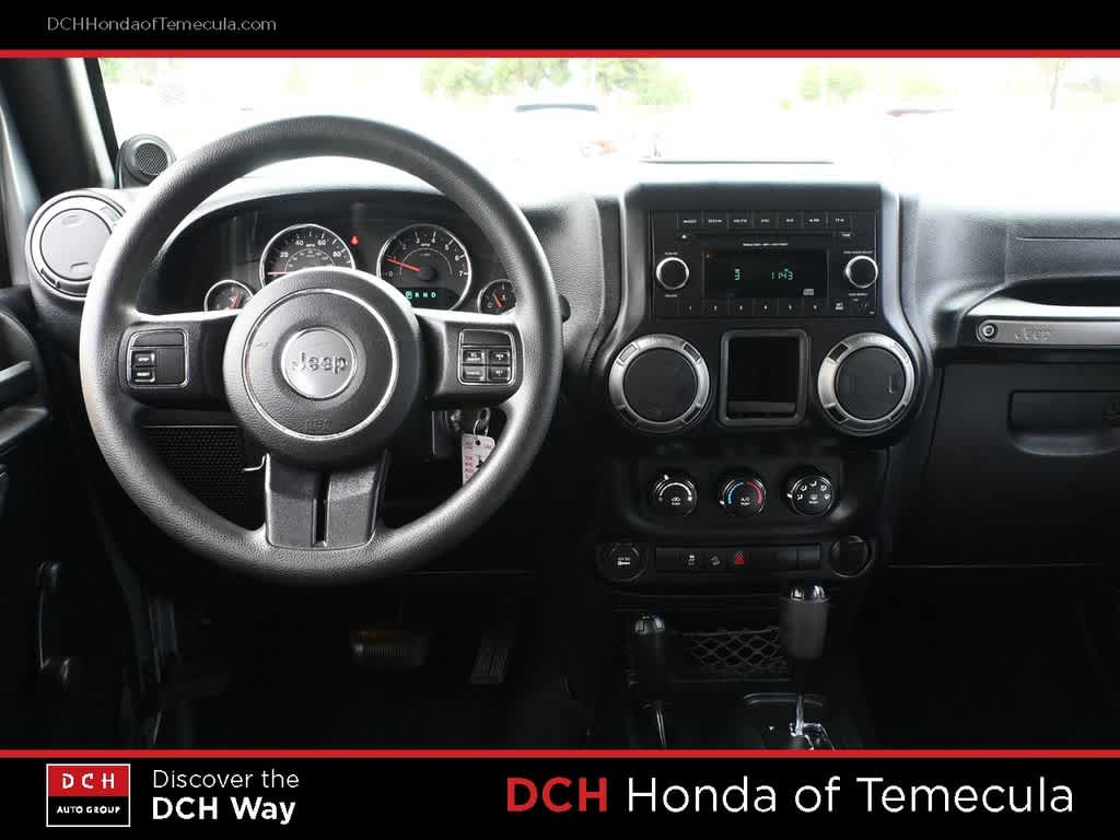 Thumbnail: 2013 Jeep Wrangler - 8