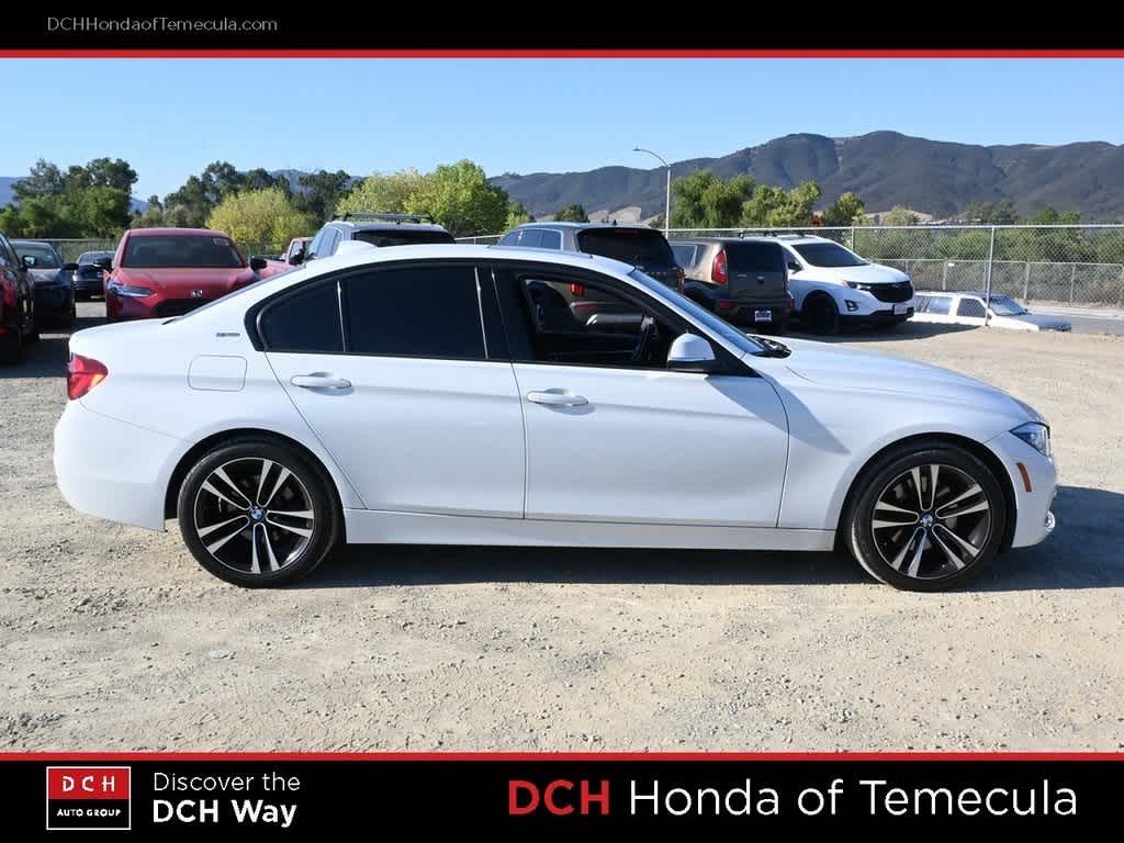 Thumbnail: 2018 BMW 3 Series - 5