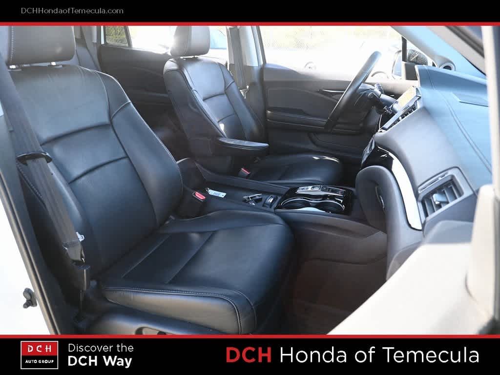 Thumbnail: 2019 Honda Pilot - 20