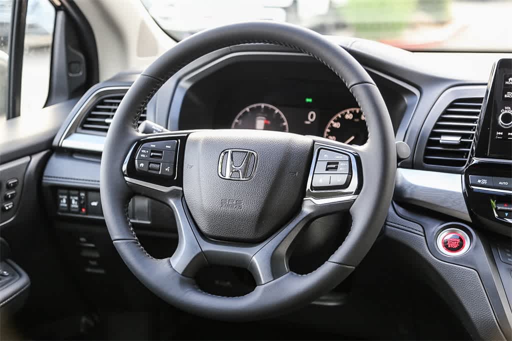 Thumbnail: 2026 Honda Odyssey - 16