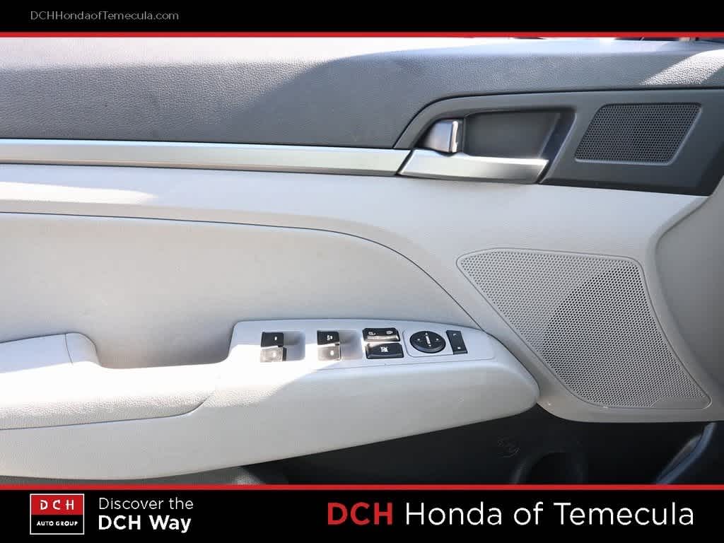 2018 Hyundai Elantra Value Edition 15