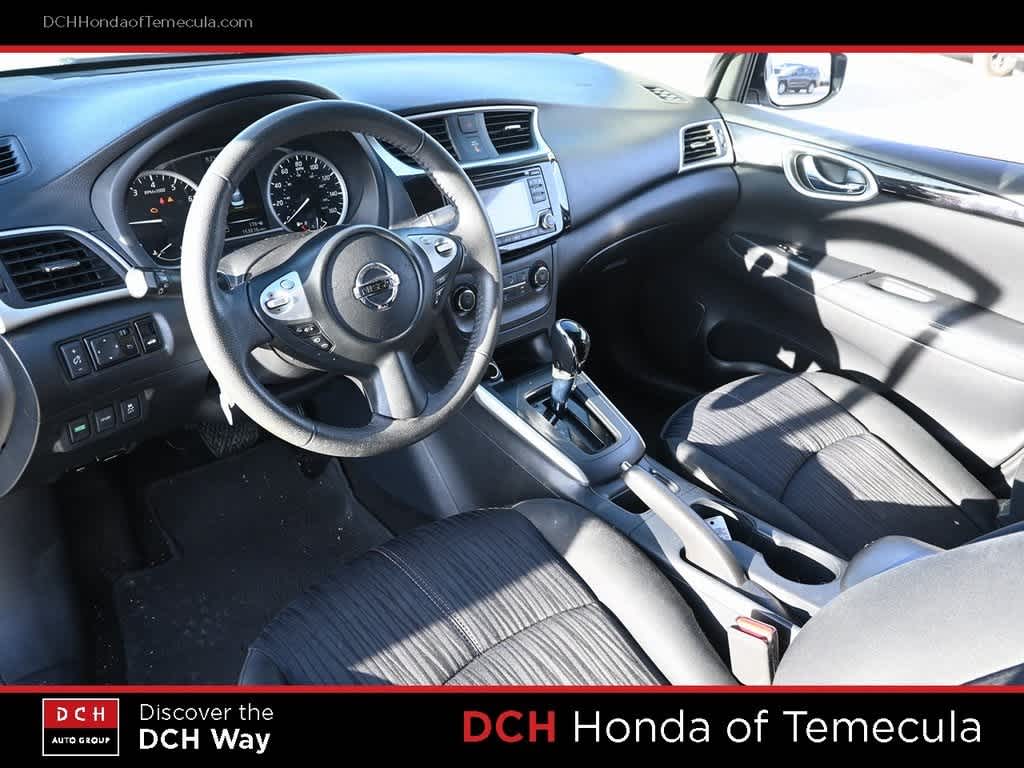 Thumbnail: 2017 Nissan Sentra - 8