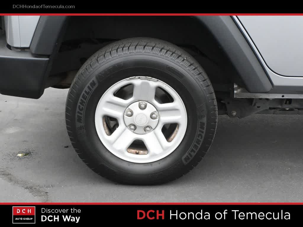 Thumbnail: 2013 Jeep Wrangler - 22