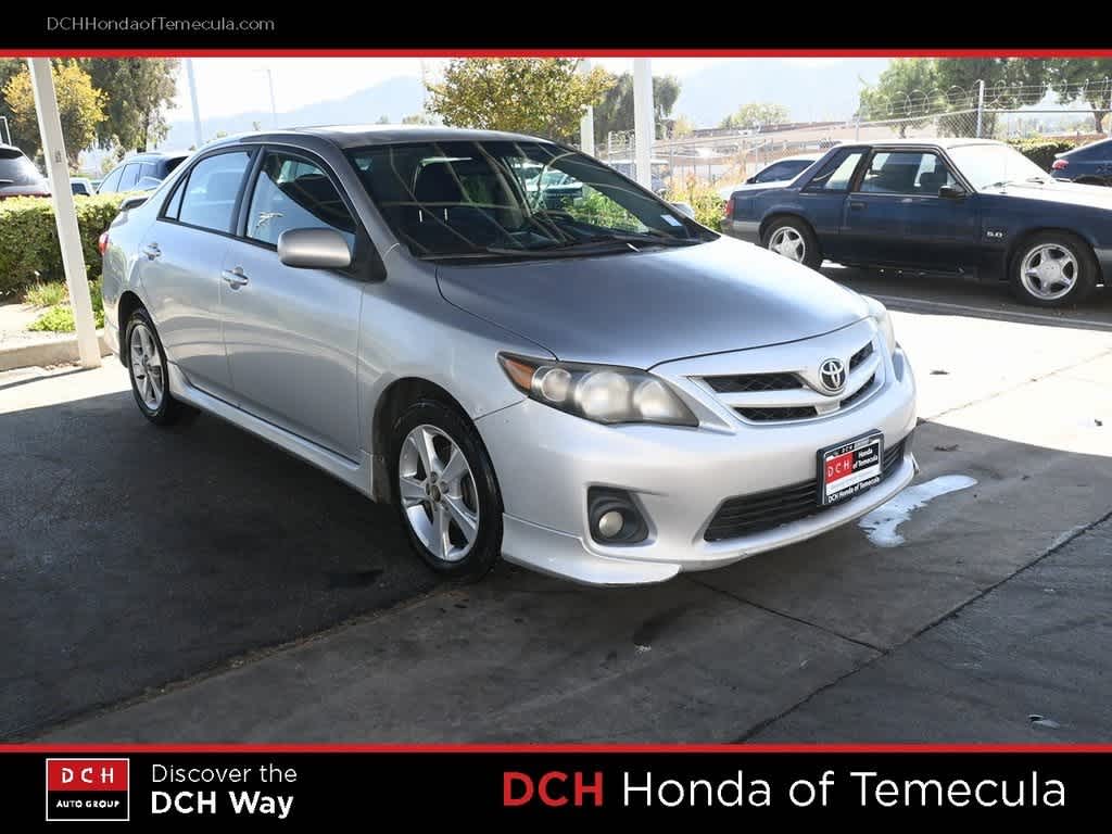 Thumbnail: 2012 Toyota Corolla - 3
