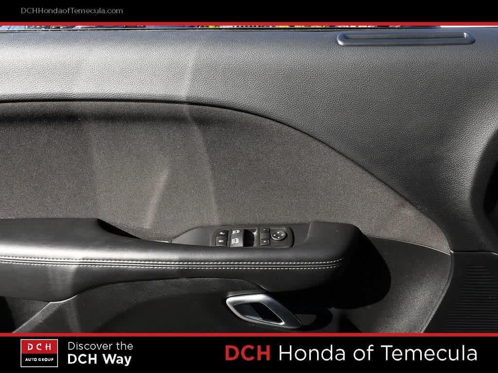 Thumbnail: 2022 Dodge Challenger - 16