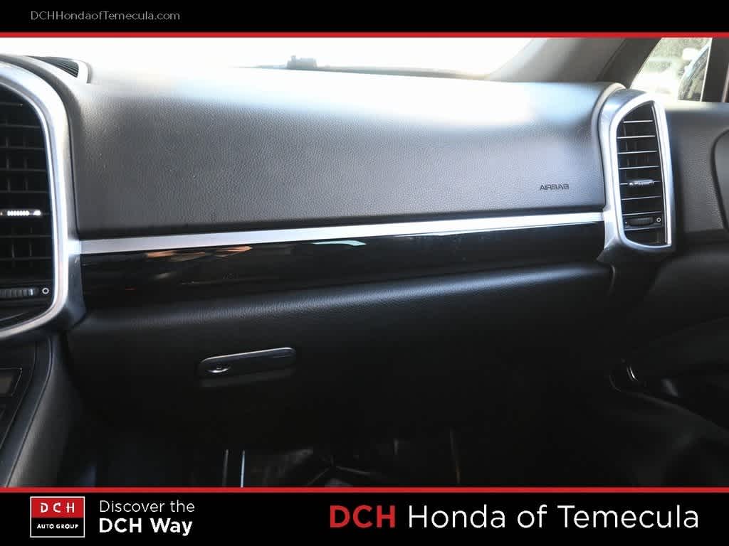 Thumbnail: 2017 Porsche Cayenne - 14