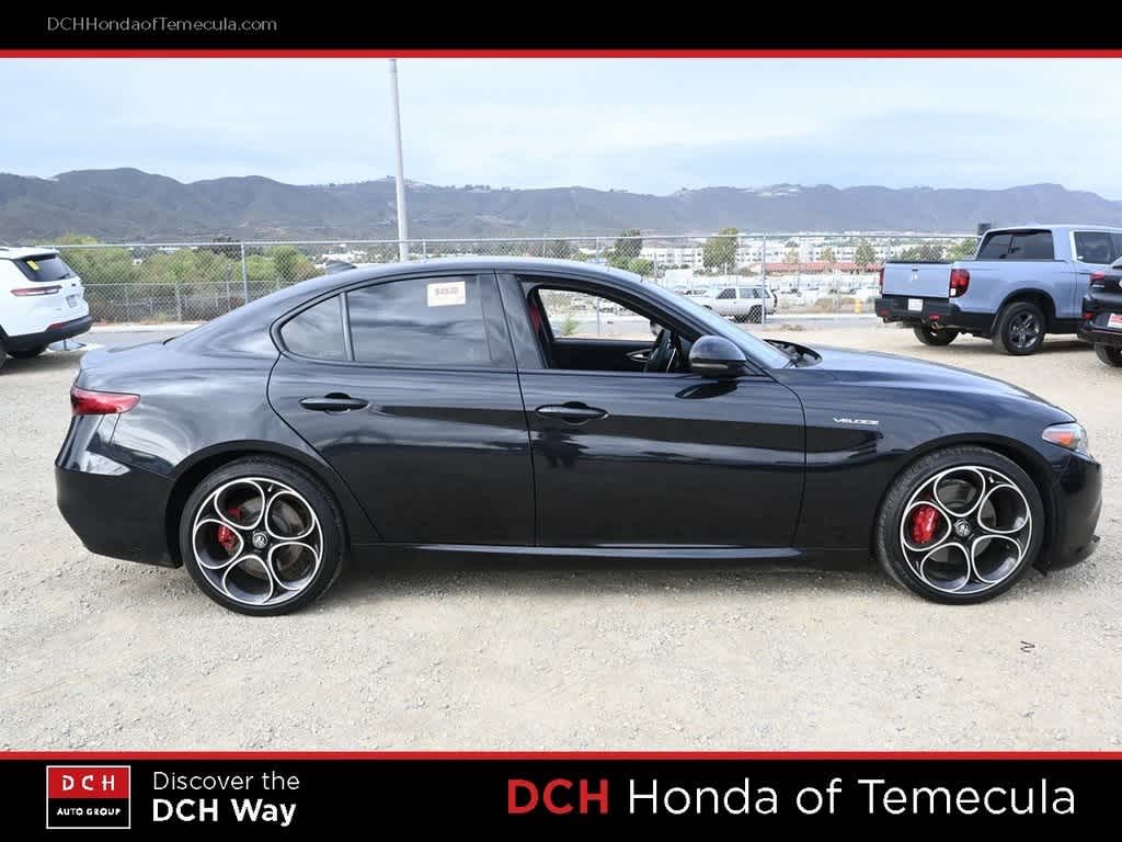 Thumbnail: 2023 Alfa Romeo Giulia - 5