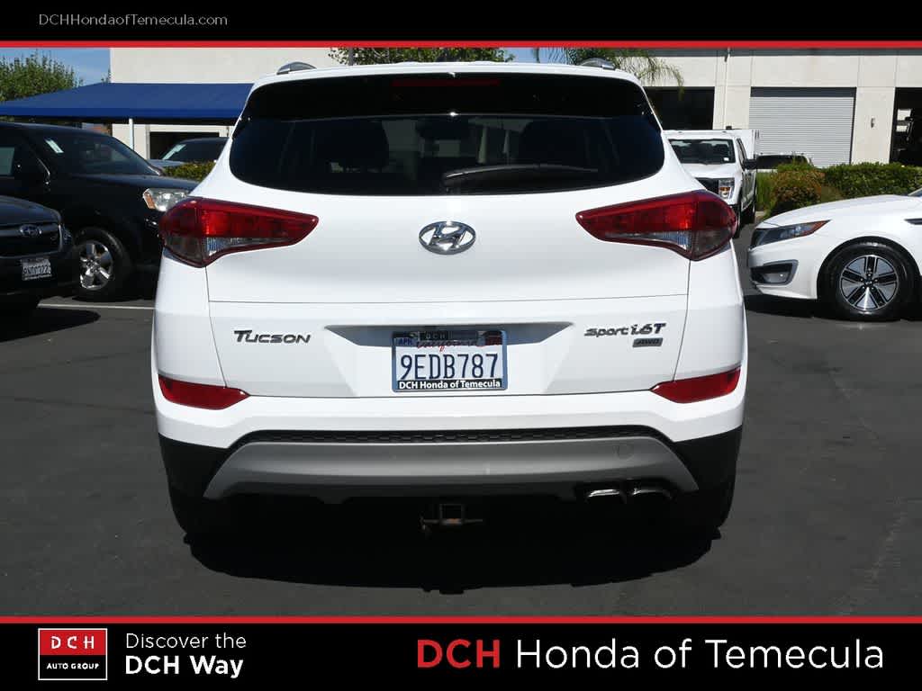 Thumbnail: 2017 Hyundai Tucson - 6