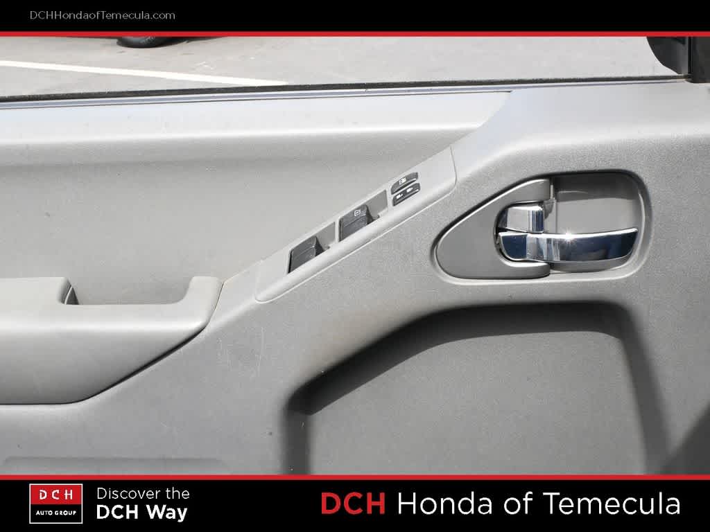 Thumbnail: 2019 Nissan Frontier - 16