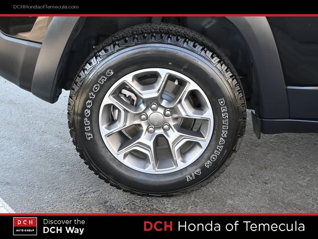 Thumbnail: 2022 Jeep Cherokee - 21