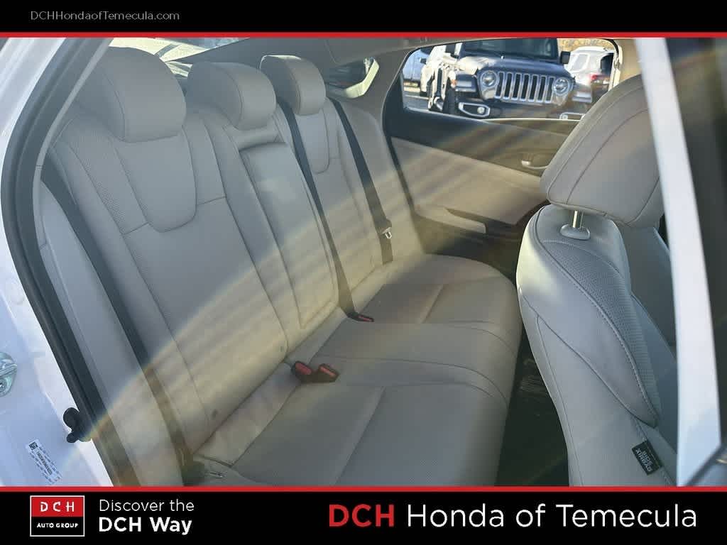 Thumbnail: 2022 Honda Insight - 19