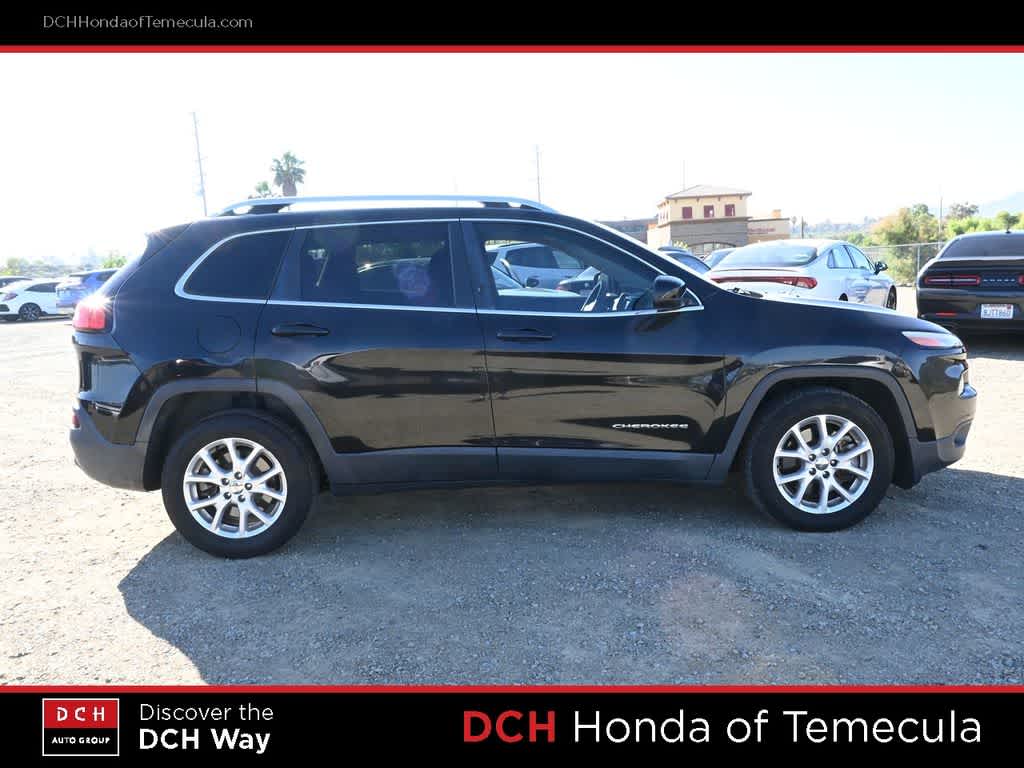 Thumbnail: 2016 Jeep Cherokee - 5