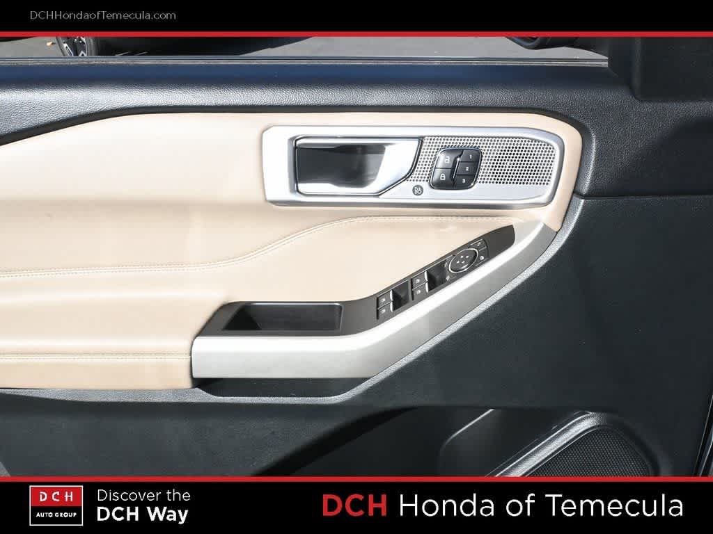 Thumbnail: 2021 Ford Explorer - 16