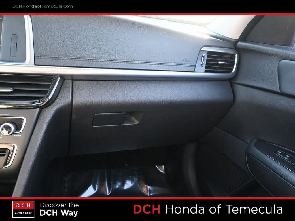 Thumbnail: 2016 Kia Optima - 14