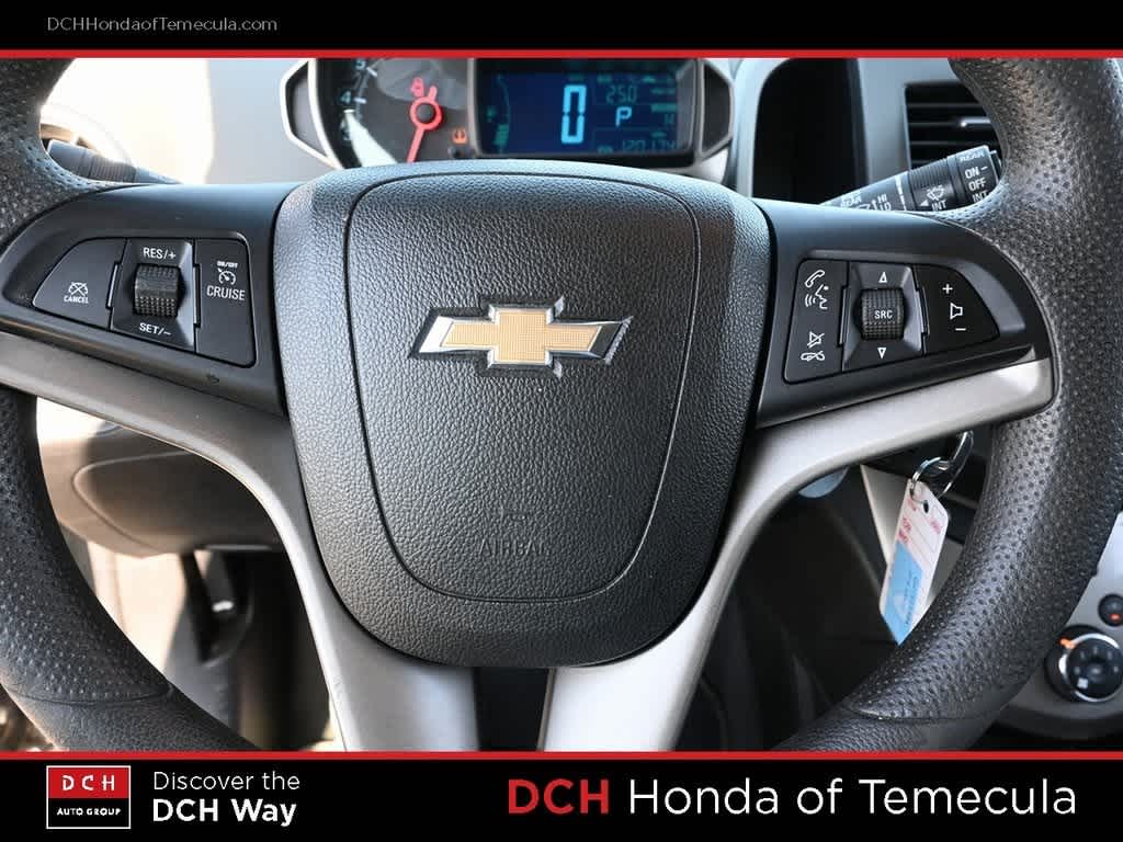 Thumbnail: 2016 Chevrolet Sonic - 9