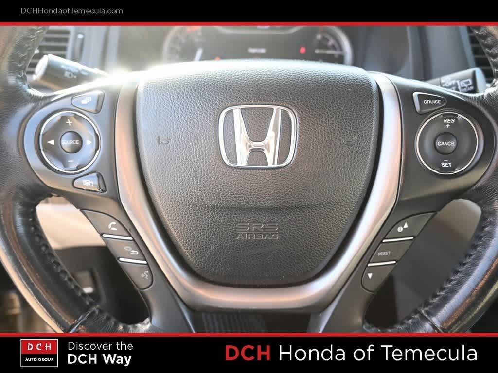 Thumbnail: 2017 Honda Pilot - 9