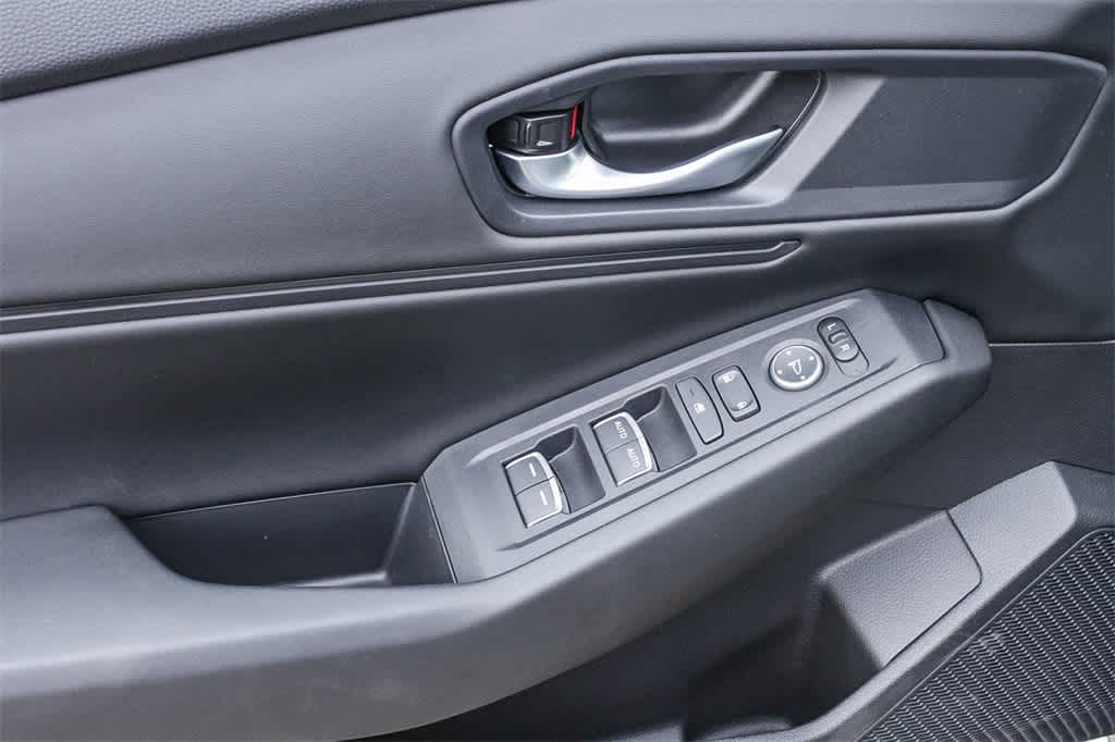 2025 Honda Accord SE 18