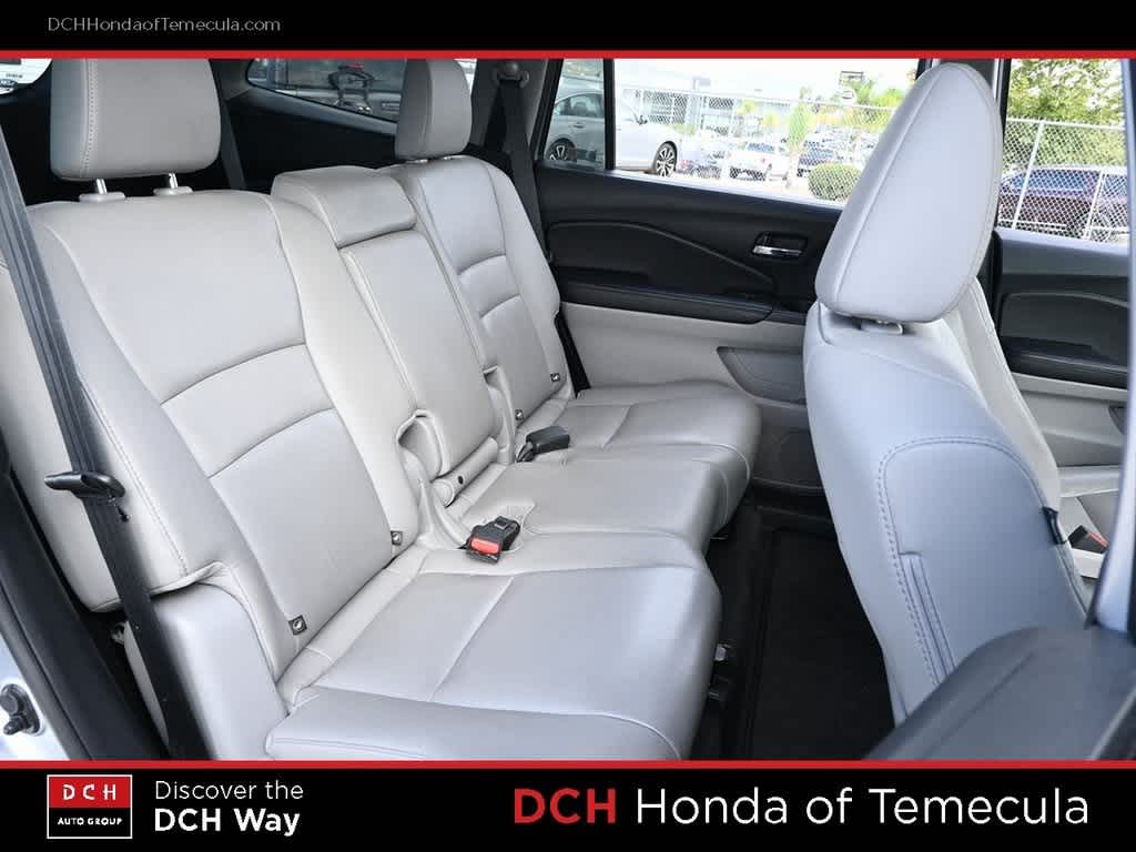 Thumbnail: 2016 Honda Pilot - 19