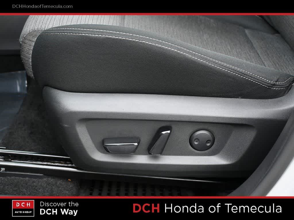 Thumbnail: 2022 Nissan Rogue - 17