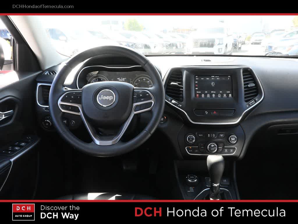 Thumbnail: 2019 Jeep Cherokee - 8
