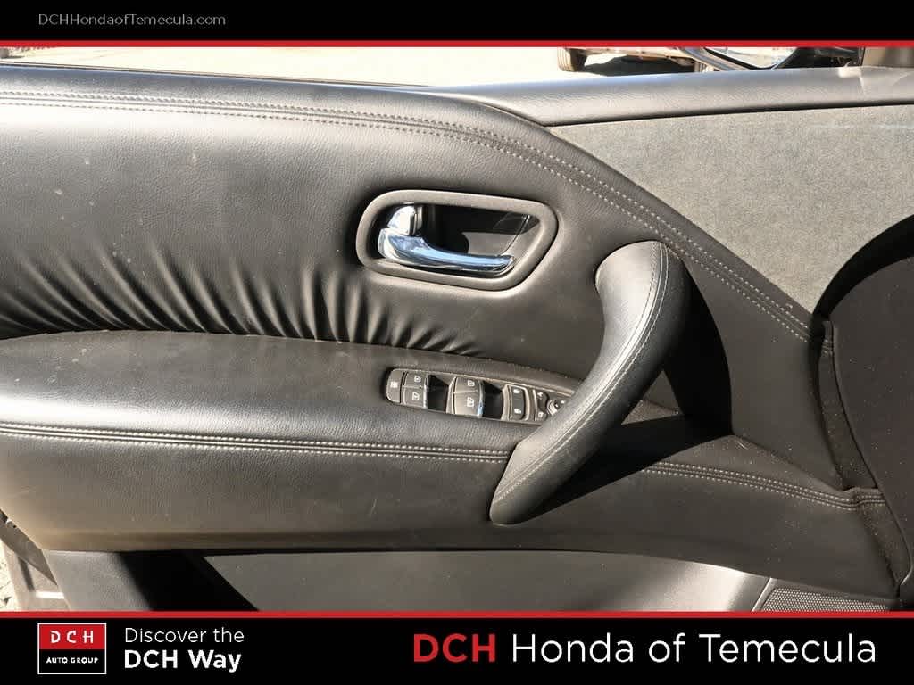 Thumbnail: 2021 Nissan Armada - 15