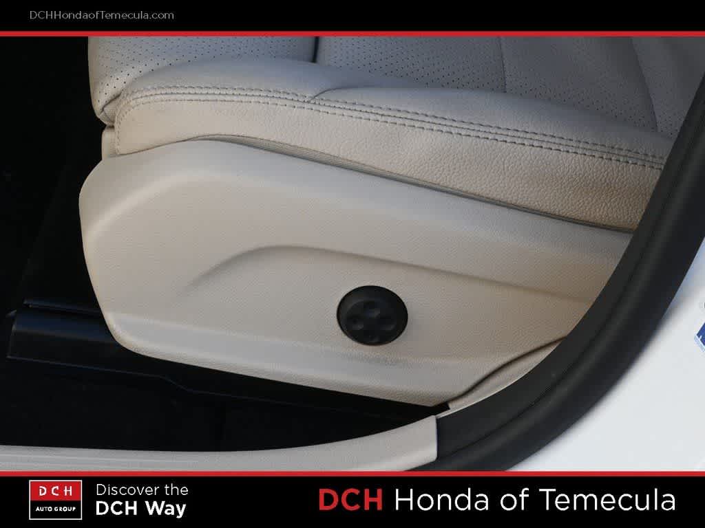 Thumbnail: 2019 Mercedes-Benz GLC - 17