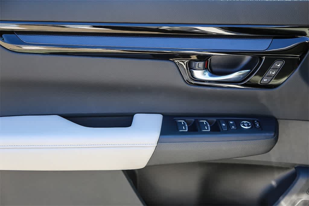 Thumbnail: 2026 Honda CR-V - 21