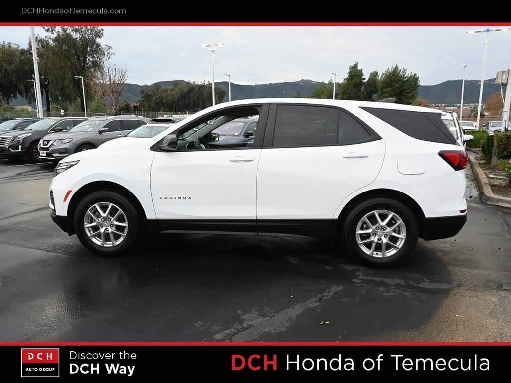 Thumbnail: 2022 Chevrolet Equinox - 4