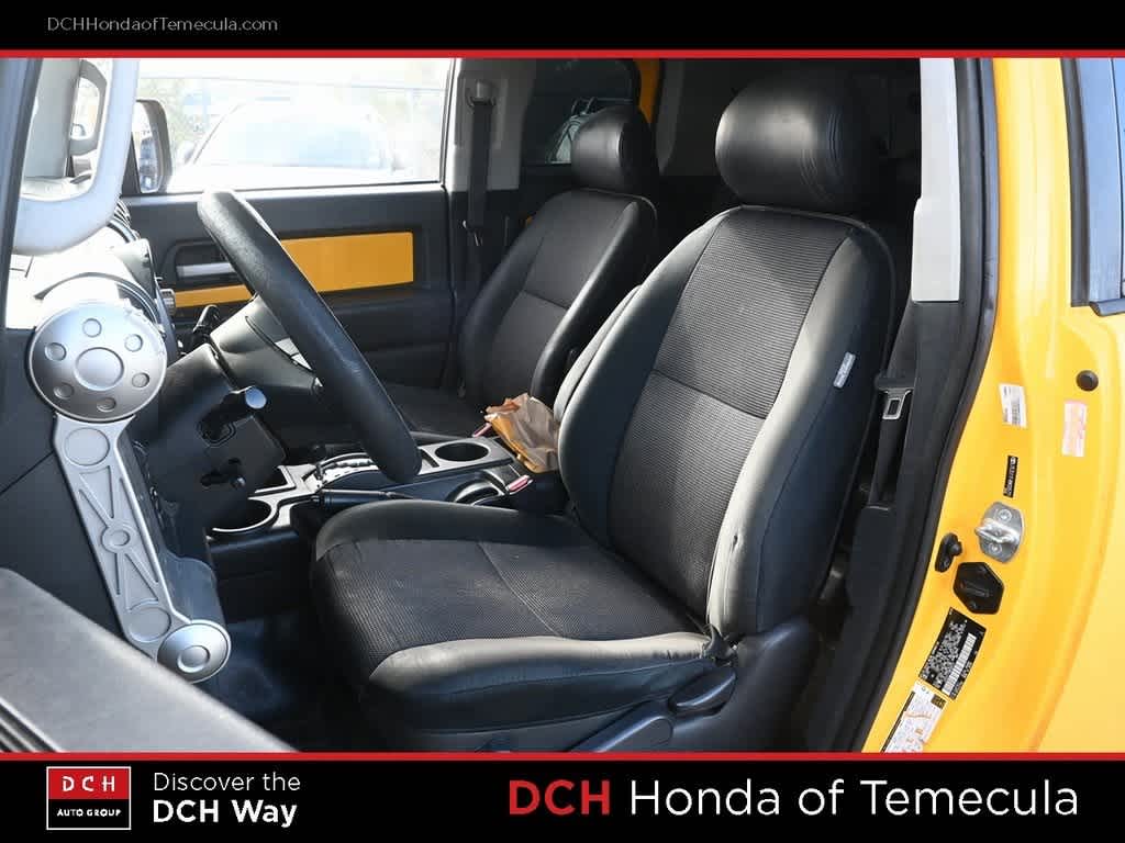 Thumbnail: 2008 Toyota FJ Cruiser - 16