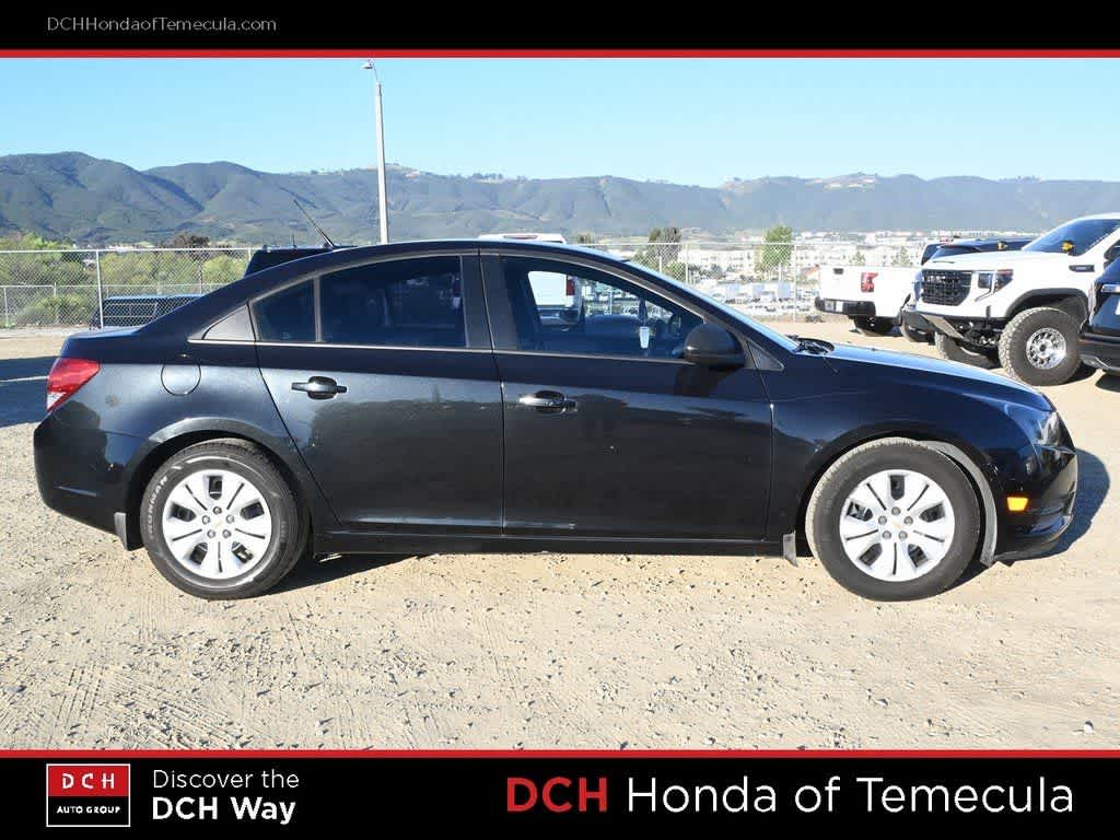 Thumbnail: 2013 Chevrolet Cruze - 5