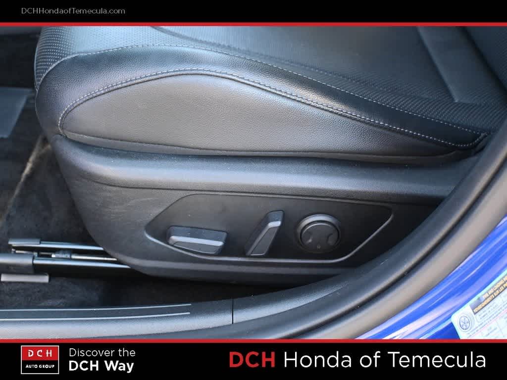 Thumbnail: 2022 Hyundai Elantra - 17