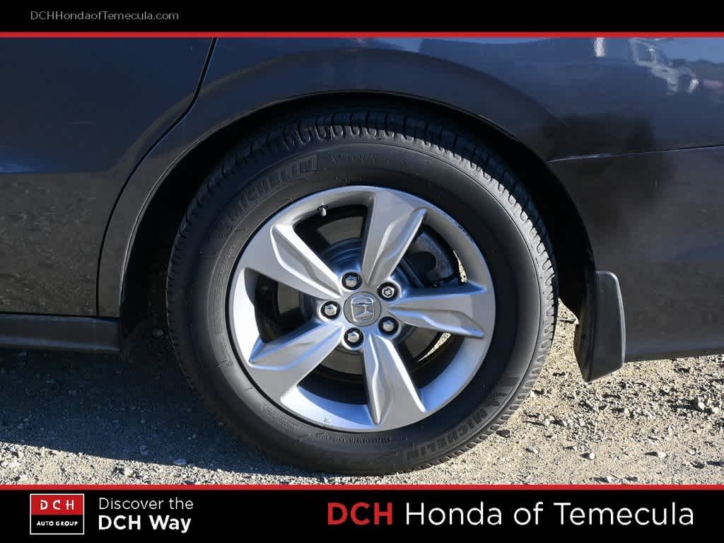 Thumbnail: 2018 Honda Odyssey - 22