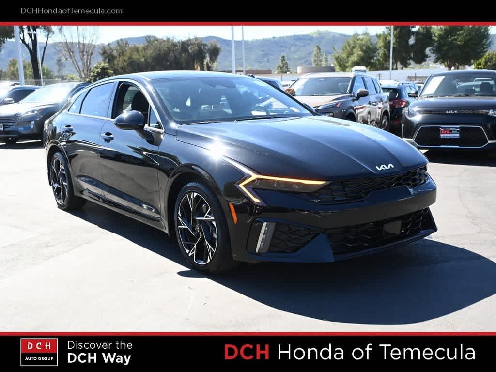 Thumbnail: 2025 Kia K5 - 3