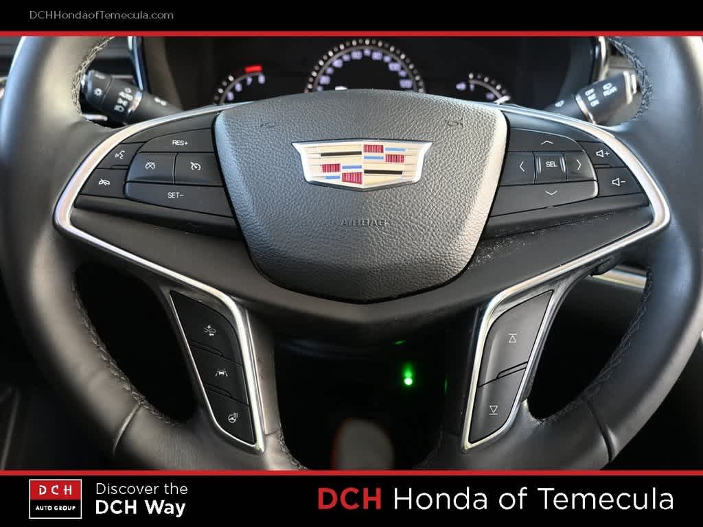 Thumbnail: 2017 Cadillac XT5 - 9