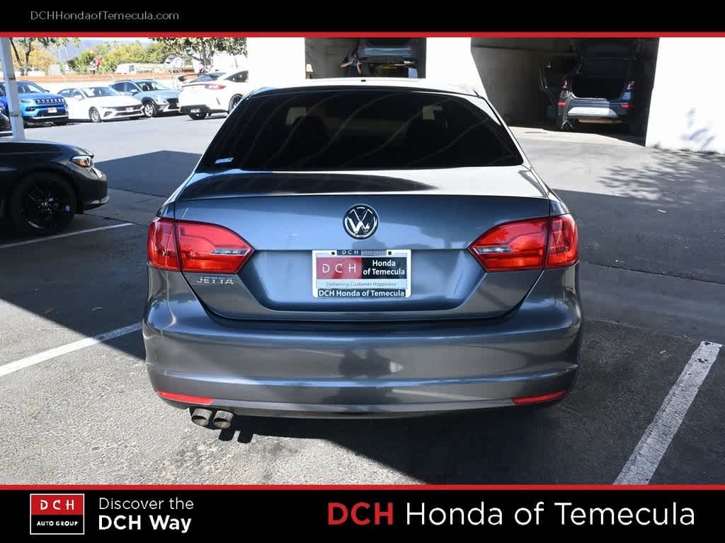 Thumbnail: 2011 Volkswagen Jetta - 6