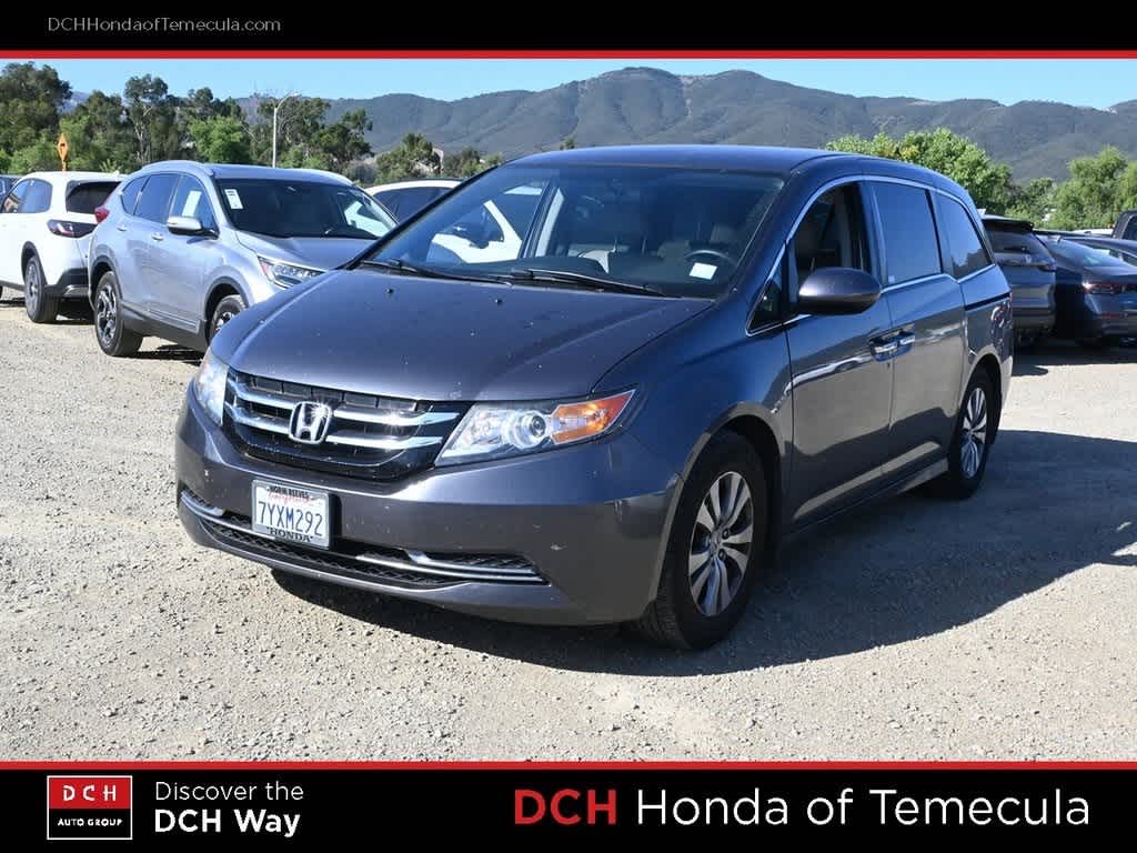 2017 Honda Odyssey SE Hero Image