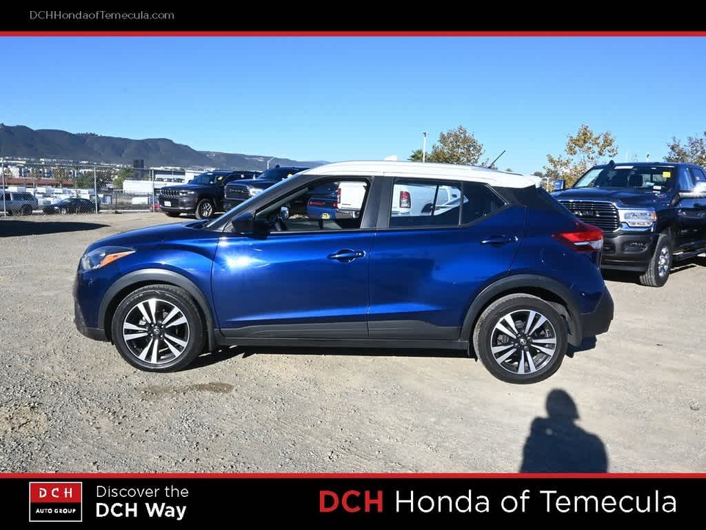 Thumbnail: 2018 Nissan Kicks - 4