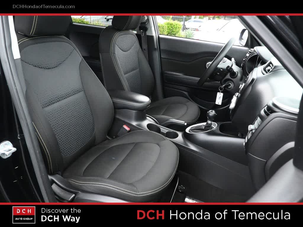 Thumbnail: 2016 Kia Soul - 21