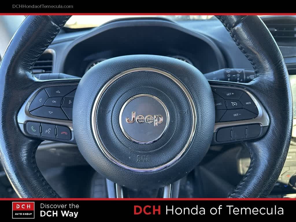 Thumbnail: 2019 Jeep Renegade - 9