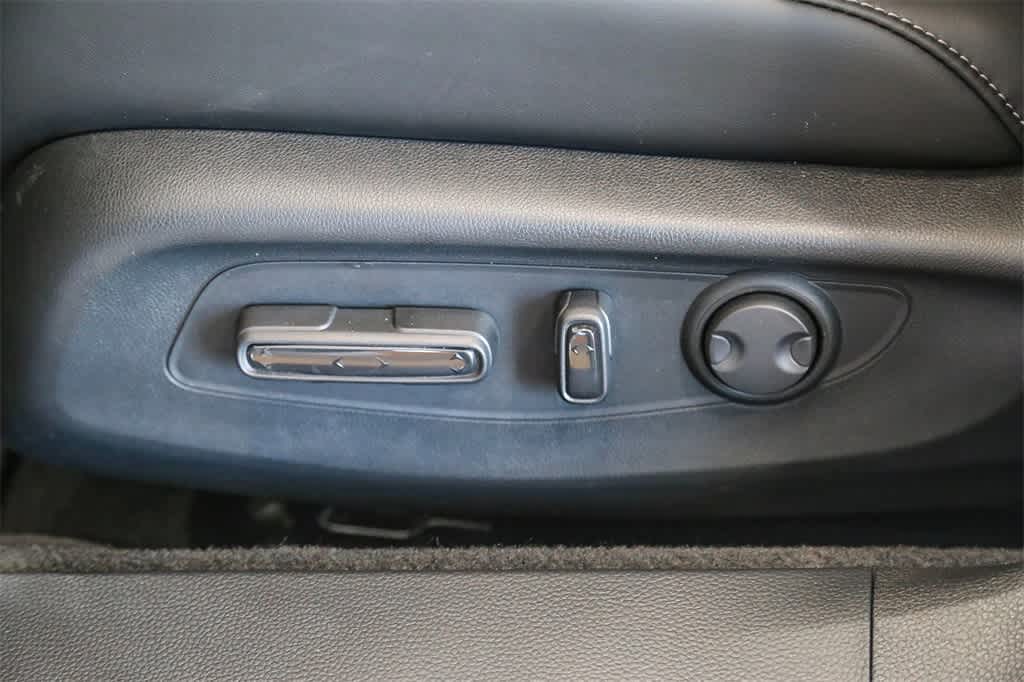 2025 Honda Accord Touring 26