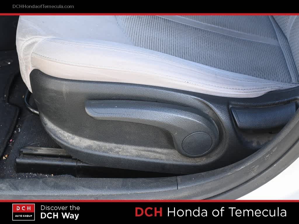 Thumbnail: 2015 Hyundai Sonata - 9