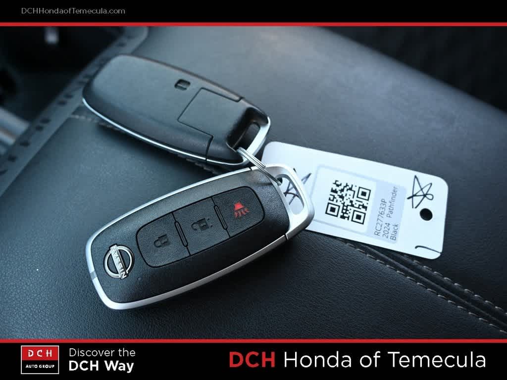 Thumbnail: 2024 Nissan Pathfinder - 14