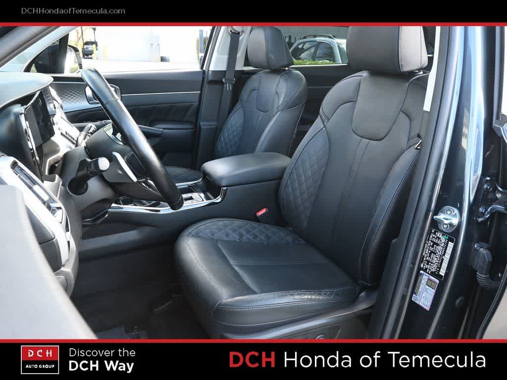 Thumbnail: 2021 Kia Sorento - 18