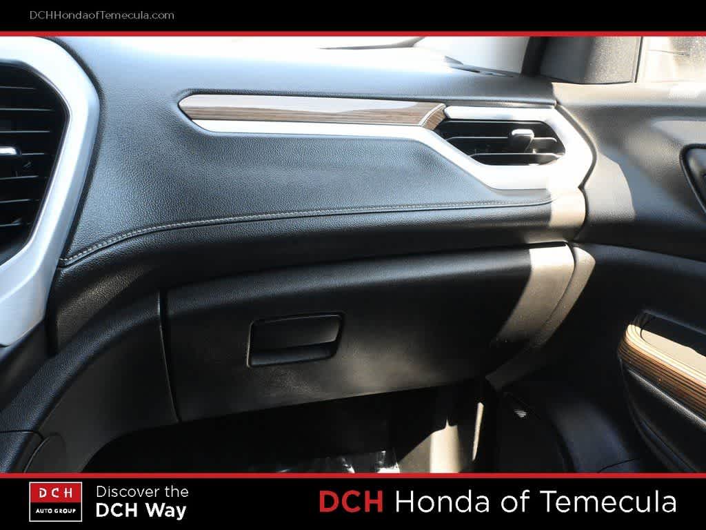 Thumbnail: 2017 GMC Acadia - 14