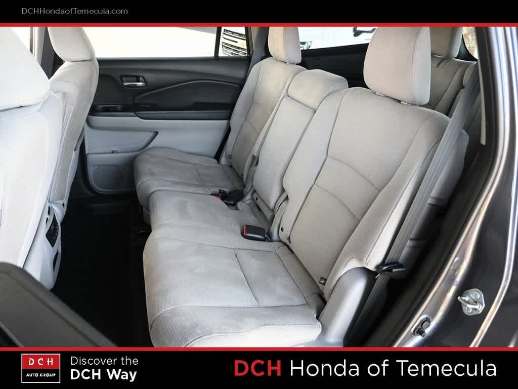 Thumbnail: 2018 Honda Pilot - 19