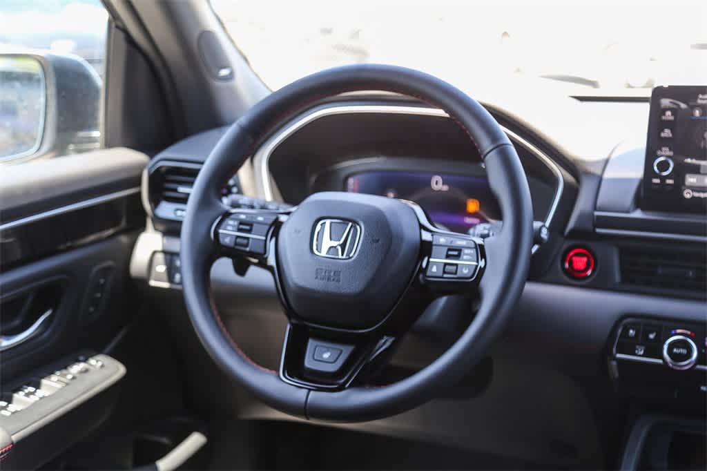Thumbnail: 2025 Honda Pilot - 16