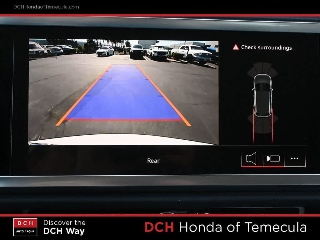 Thumbnail: 2024 Audi Q3 - 13