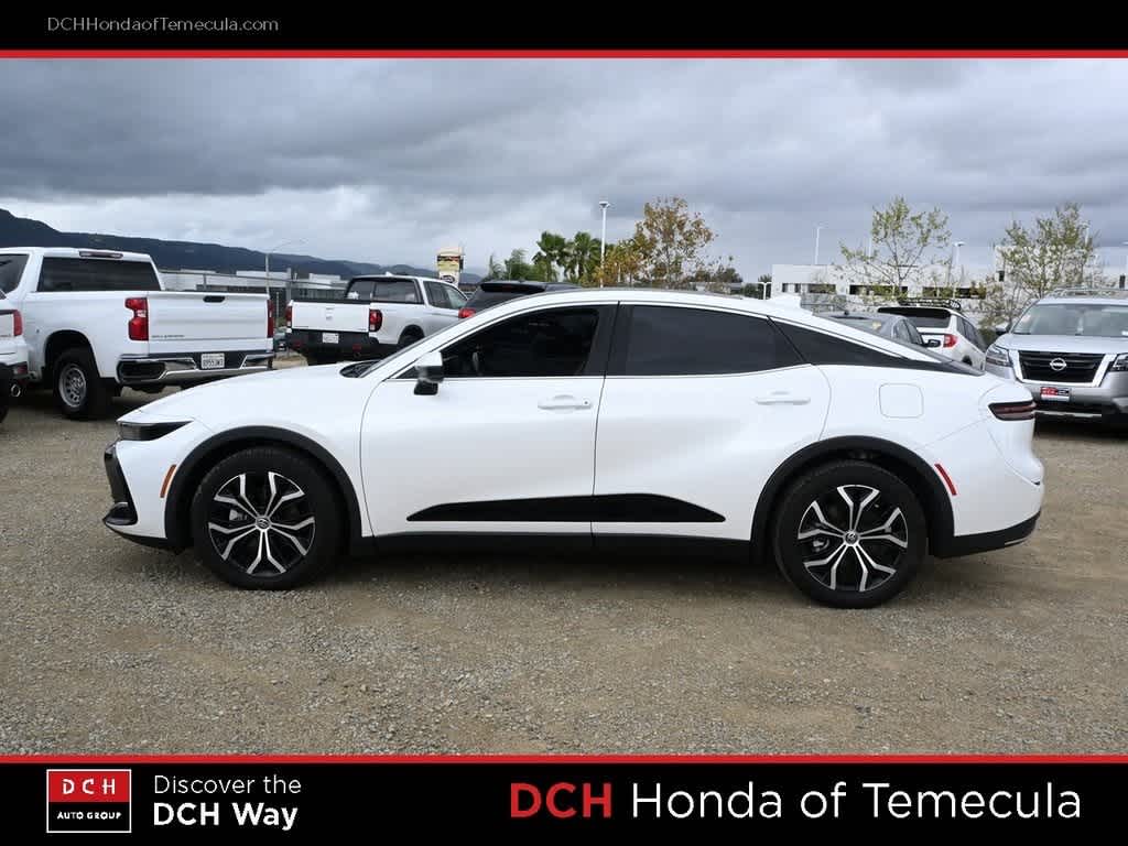 Thumbnail: 2023 Toyota Crown - 4