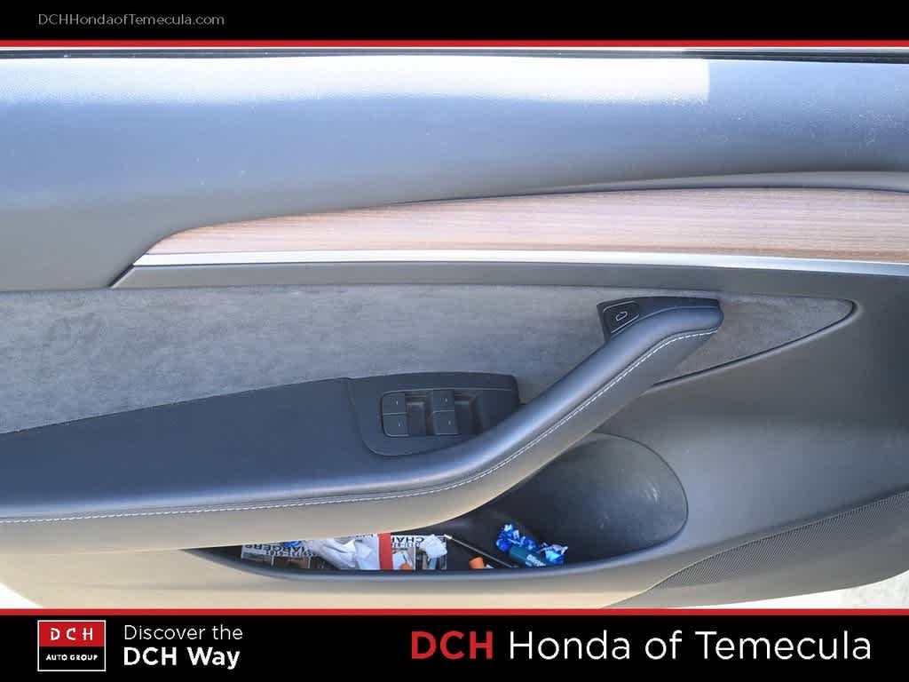 Thumbnail: 2023 Tesla Model 3 - 15