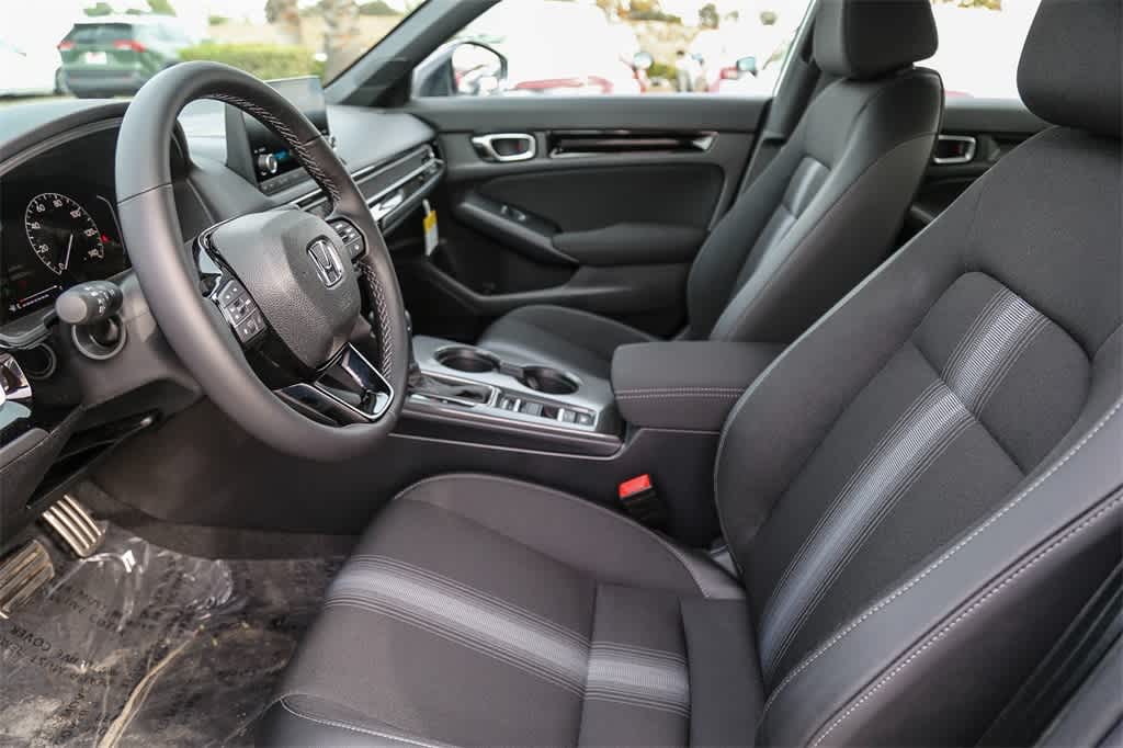 2025 Honda Civic Sport 18